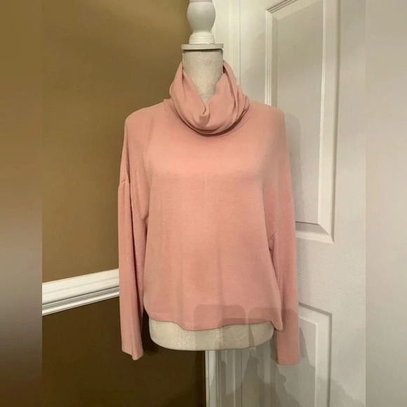 Z Supply The Soft Spun Skimmer Mock Pullover Light Pink Size XS - Picture 4 of 11